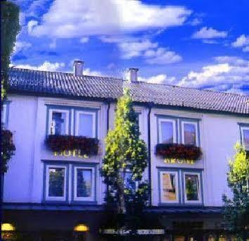 Hotel Zur Krone Bad Pyrmont Exterior photo